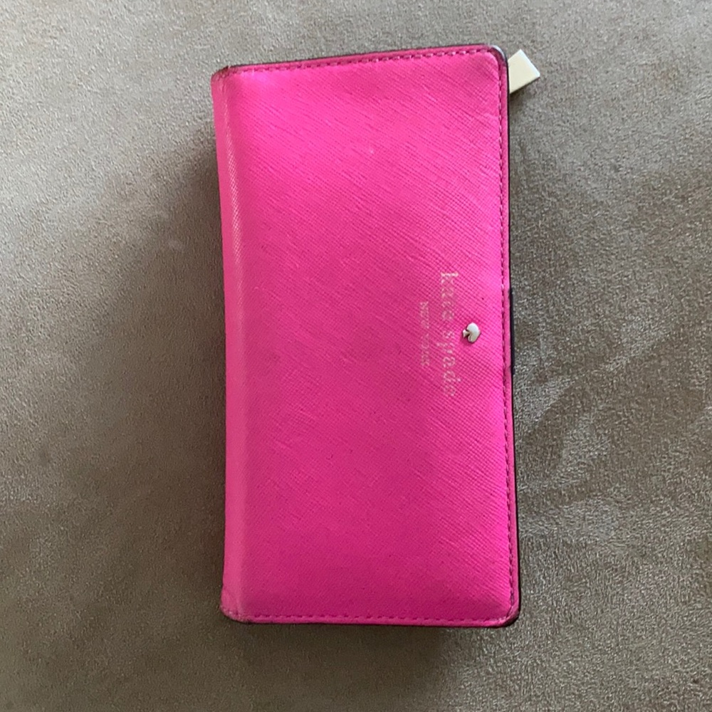 staci large slim bifold wallet